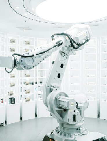 Agentic artificial intelligence